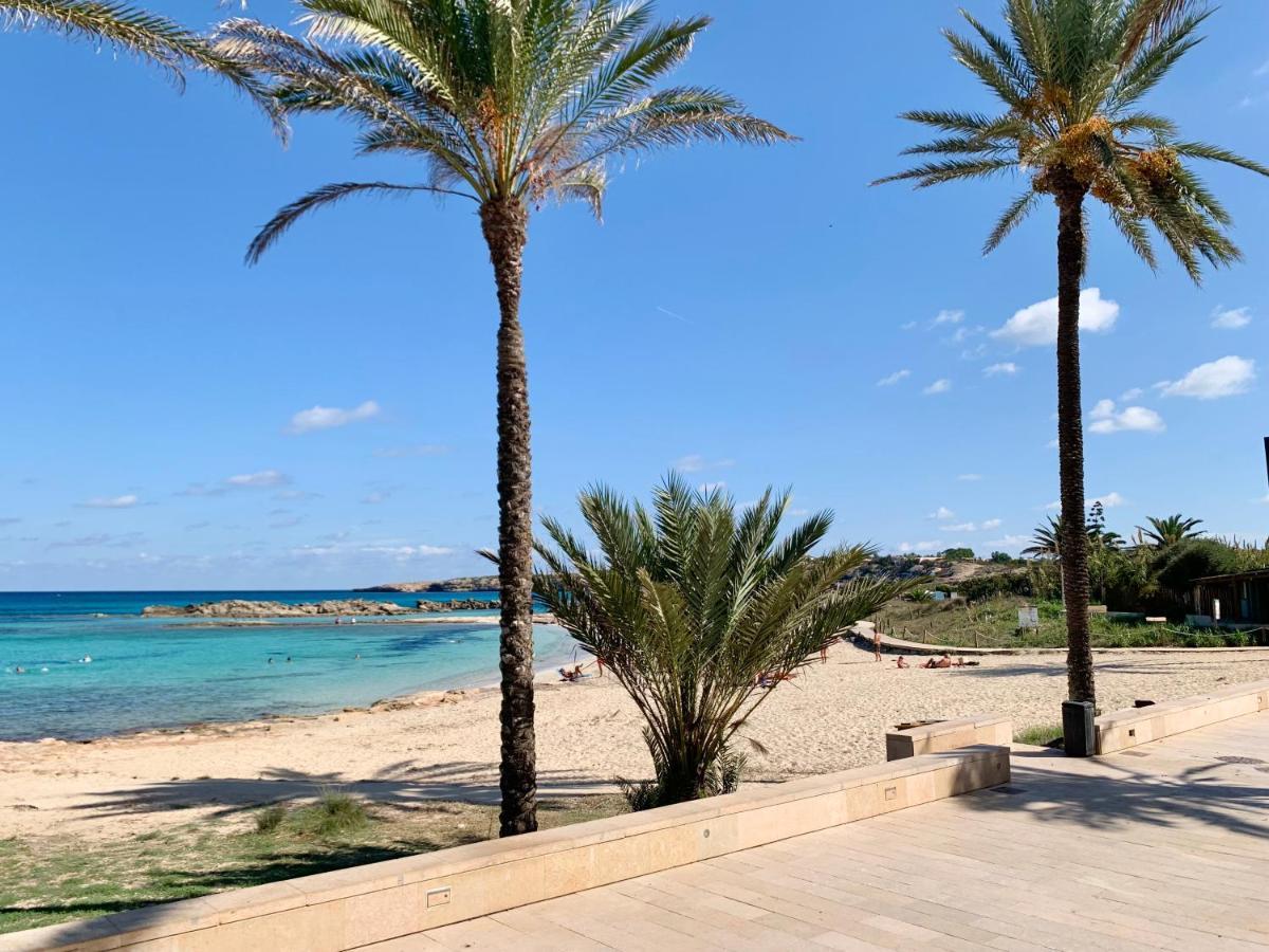 Borras & Roca Plana, Fronte Mare Apartament *