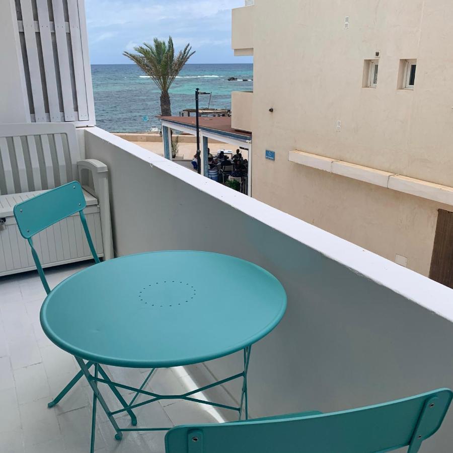 Borras & Roca Plana, Fronte Mare Appartement Es Pujols